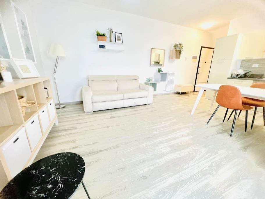 Suite Colibri - Sanremo Centro ภายนอก รูปภาพ